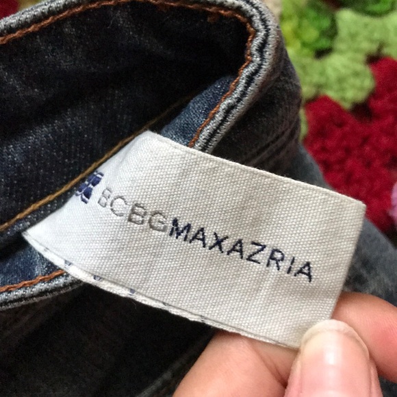 BCBGMAXAZRIA BOOTCUT JEANS - Picture 4 of 10
